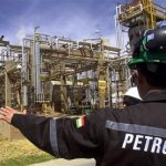 Petrobras: 5.000 bolsas de estudo e 11 mil vagas em cursos