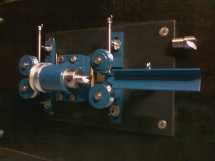 Proyecto solicitado [10 de marzo de 2016] – Máquina trefiladora para redondear varillas de jaula