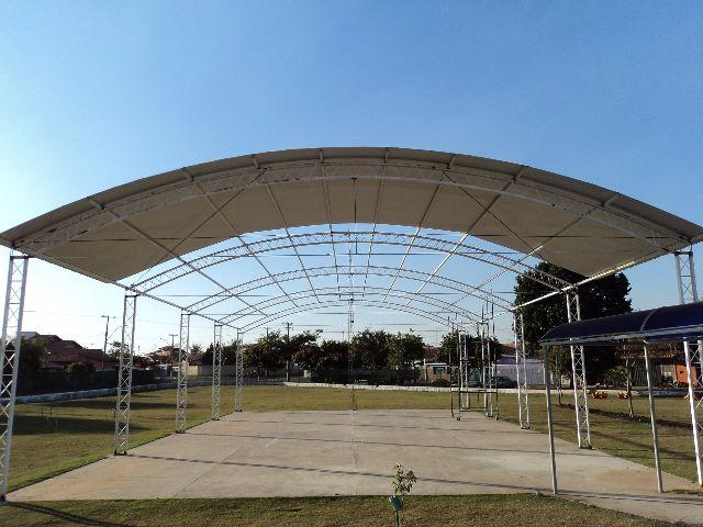Proyecto solicitado [22 marcha de 2016] – Cubierta metálica para cancha deportiva