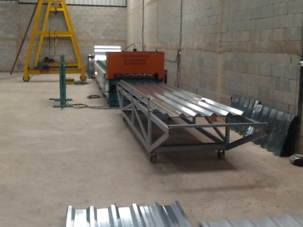 Project requested [27 of August of 2014] – Maquina para fabricação de telhas