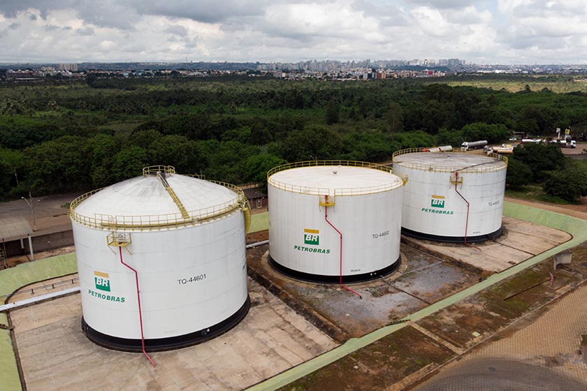 Projet demandé - Bouchon réservoir de carburant. 500m³  |Jour de fin 05 juil 19|